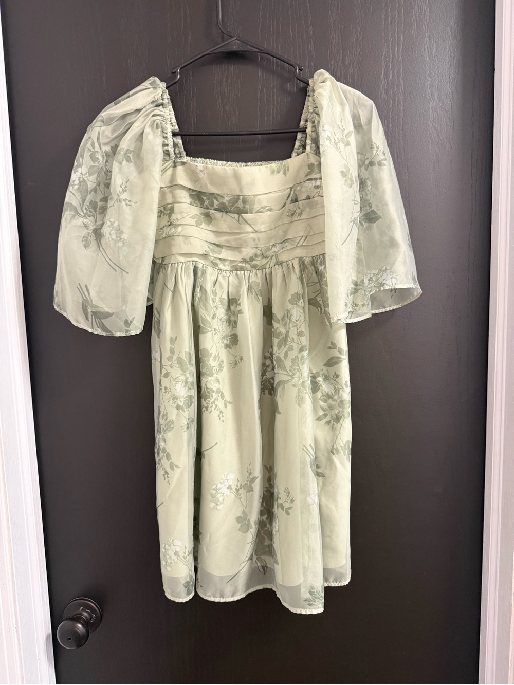 Abercrombie Angel-Sleeve Mini Dress Sage Green NWT - Picture 2 of 5